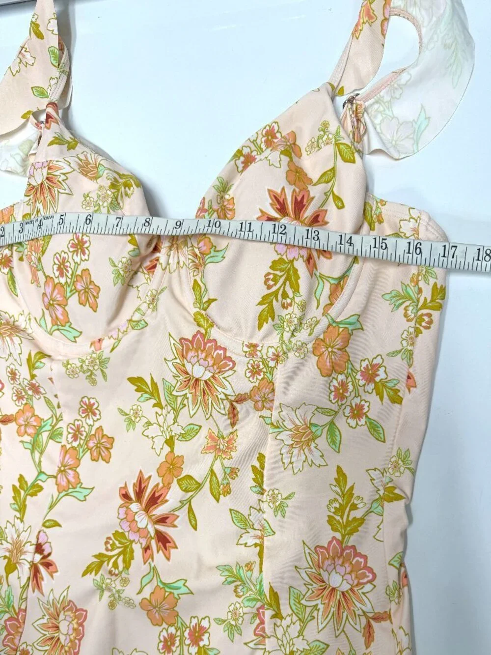 *NEW* Cupshe Floral Frenzy Tummy Control One-Piece Swimsuit